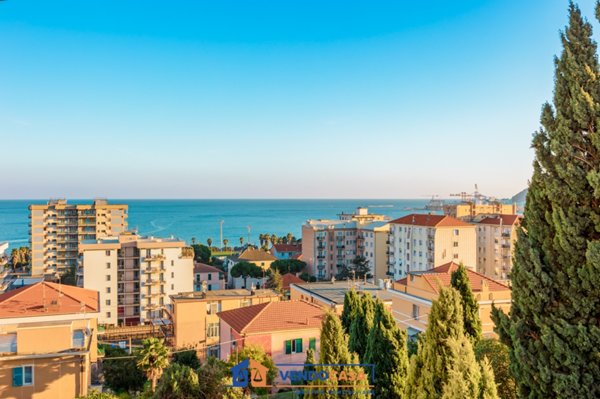 appartamento in vendita a Savona