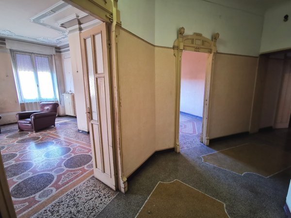 appartamento in vendita a Savona in zona Centro Storico