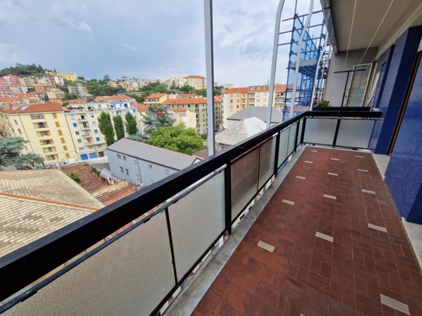 appartamento in vendita a Savona in zona Centro Storico