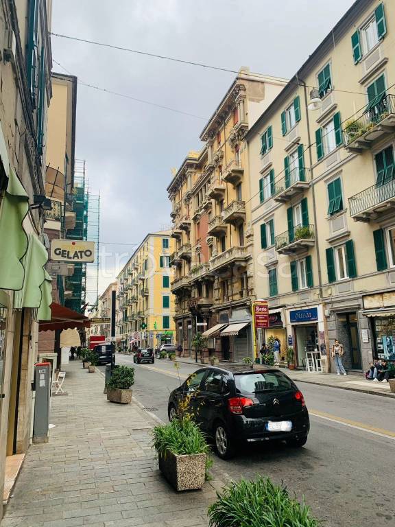 appartamento in vendita a Savona in zona Centro Storico