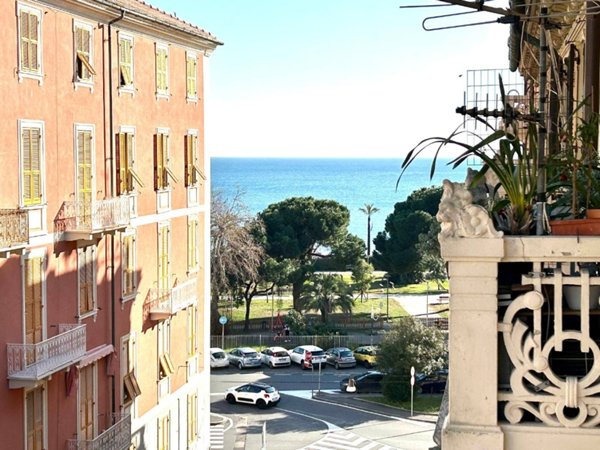 appartamento in vendita a Savona in zona Centro Storico