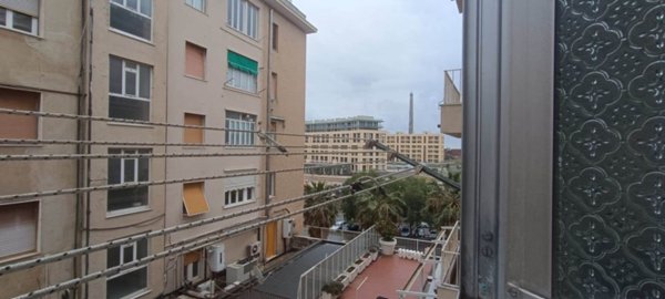 appartamento in vendita a Savona in zona Centro Storico