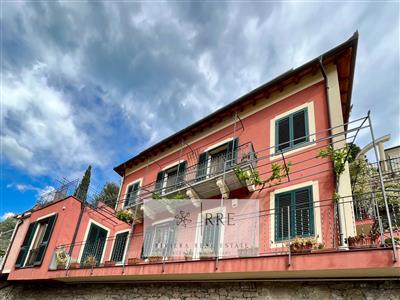 casa indipendente in vendita a Savona