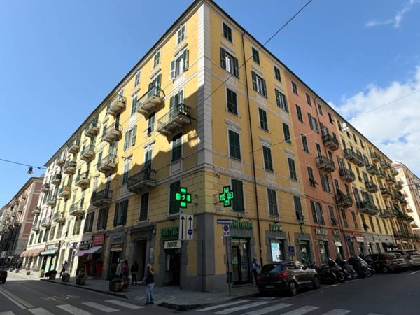 appartamento in vendita a Savona in zona Centro Storico