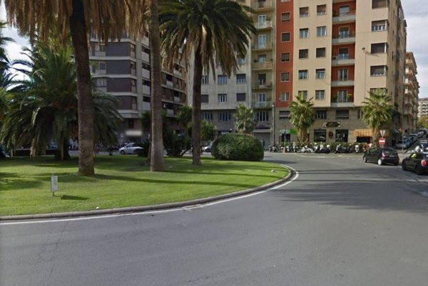 negozio in vendita a Savona in zona Centro Storico