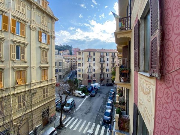 appartamento in vendita a Savona in zona Centro Storico