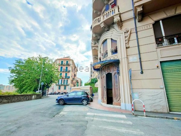 appartamento in vendita a Savona