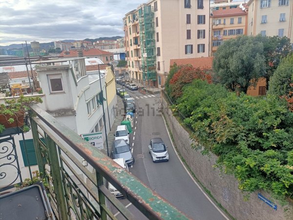 appartamento in vendita a Savona