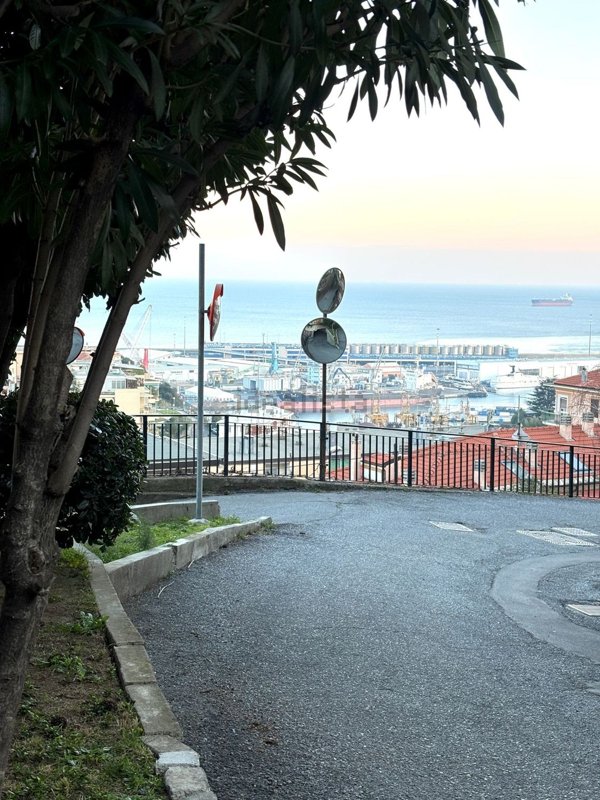 appartamento in vendita a Savona