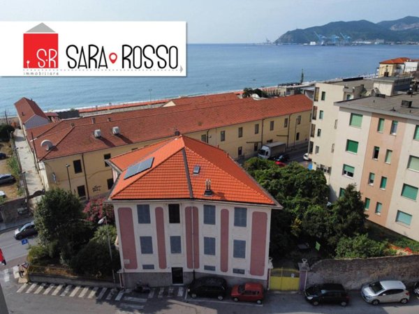 appartamento in vendita a Savona in zona Centro Storico