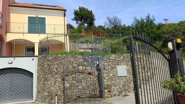 appartamento in vendita a Savona