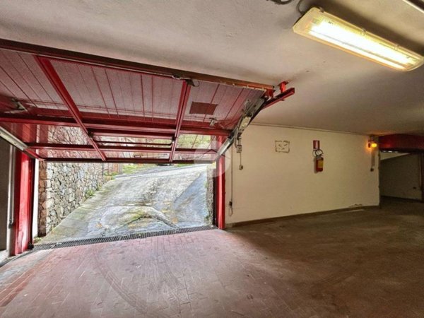 locale di sgombero in vendita a Savona