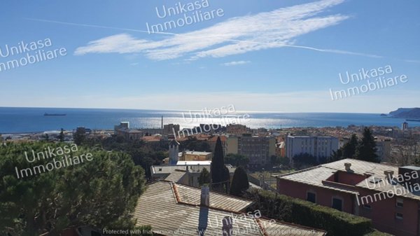 casa indipendente in vendita a Savona