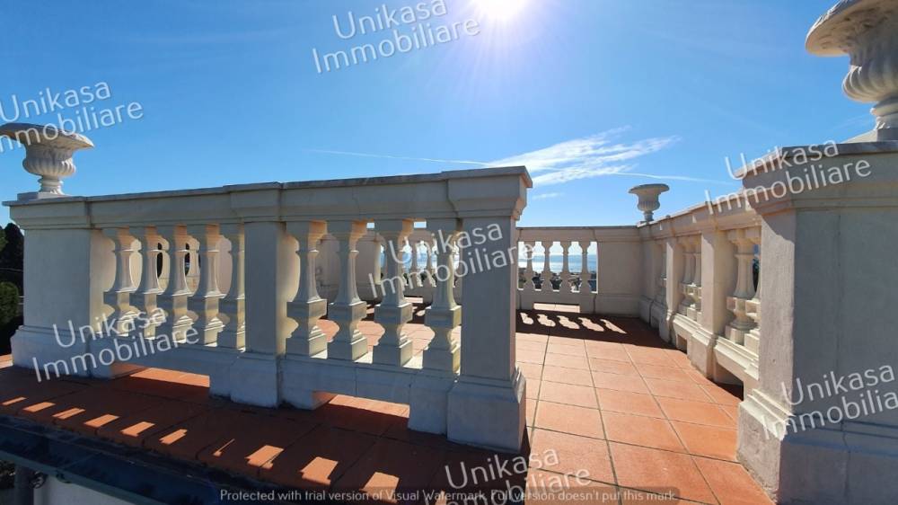 casa indipendente in vendita a Savona