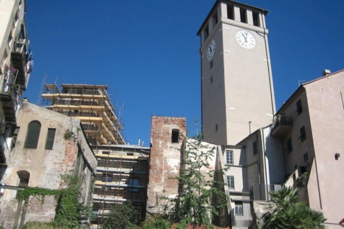 appartamento in vendita a Savona in zona Centro Storico