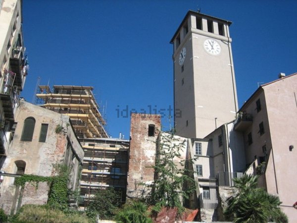 appartamento in vendita a Savona in zona Centro Storico