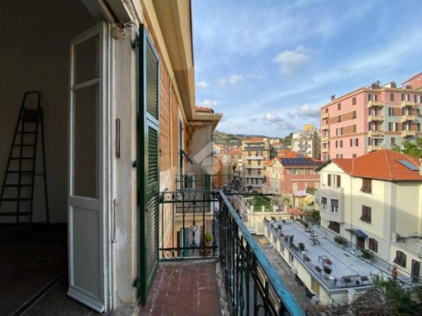 appartamento in vendita a Savona in zona Centro Storico
