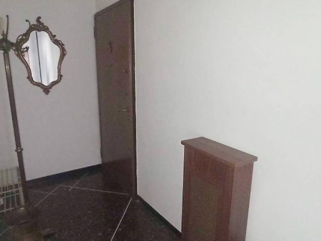 appartamento in vendita a Savona in zona Montemoro