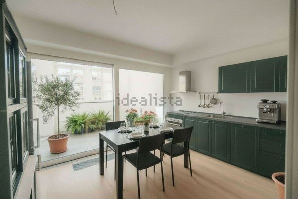 appartamento in vendita a Savona in zona Centro Storico
