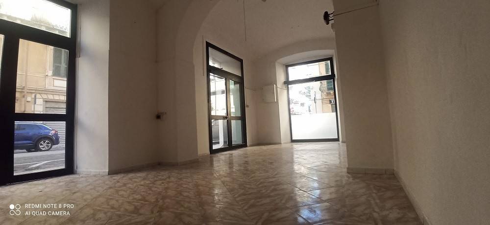 trivano in vendita a Savona in zona Centro Storico