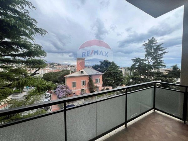 appartamento in vendita a Savona