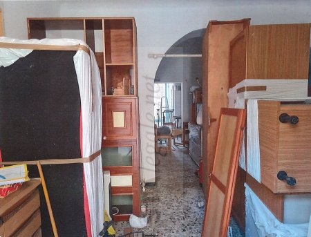 negozio in vendita a Savona in zona Santuario