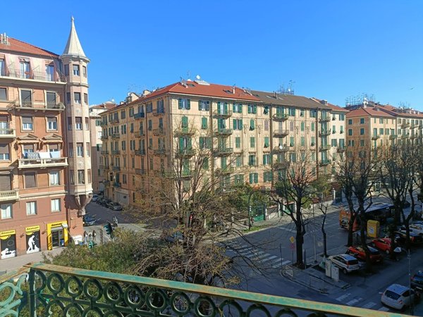 appartamento in vendita a Savona