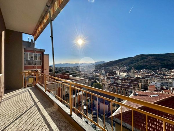 appartamento in vendita a Savona