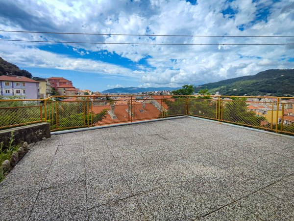 appartamento in vendita a Savona