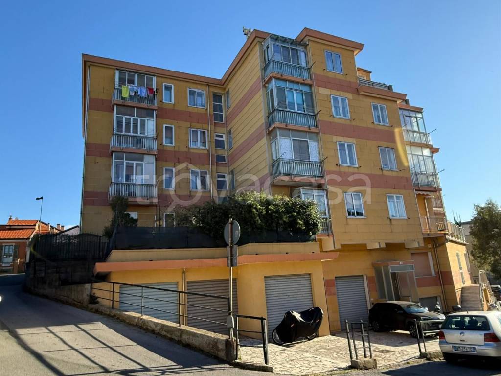 appartamento in vendita a Savona