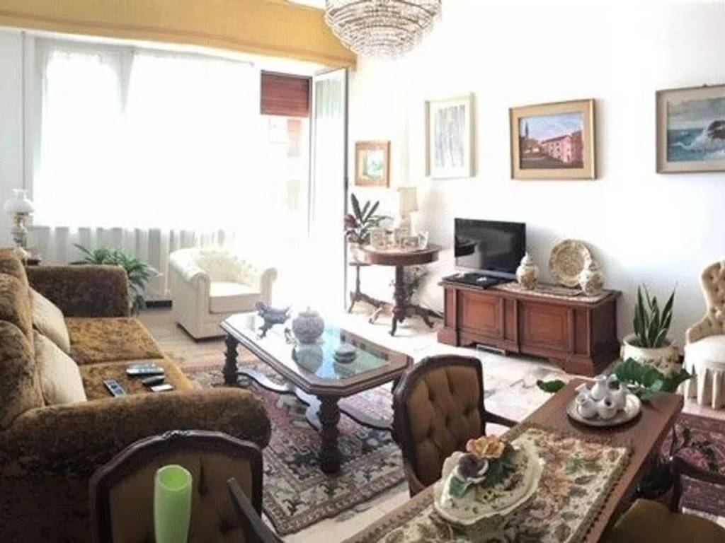 appartamento in vendita a Savona