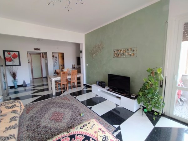 appartamento in vendita a Savona