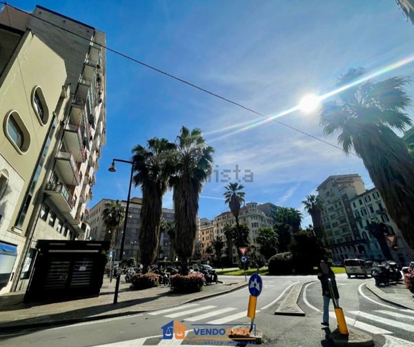 appartamento in vendita a Savona in zona Centro Storico