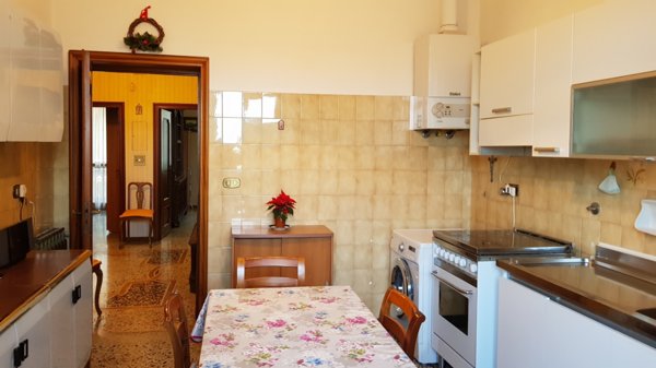 appartamento in vendita a Savona in zona Centro Storico