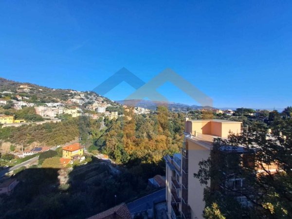 appartamento in vendita a Savona