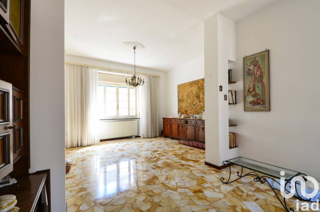 appartamento in vendita a Savona