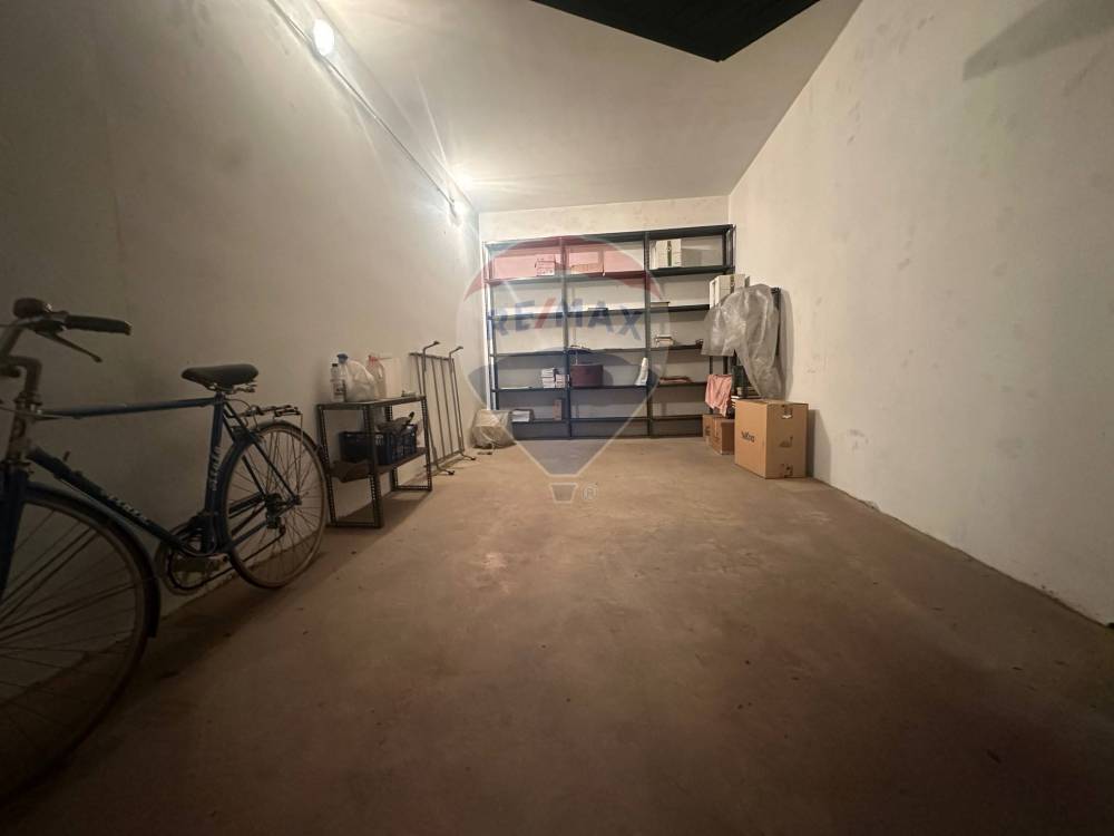 locale di sgombero in vendita a Savona