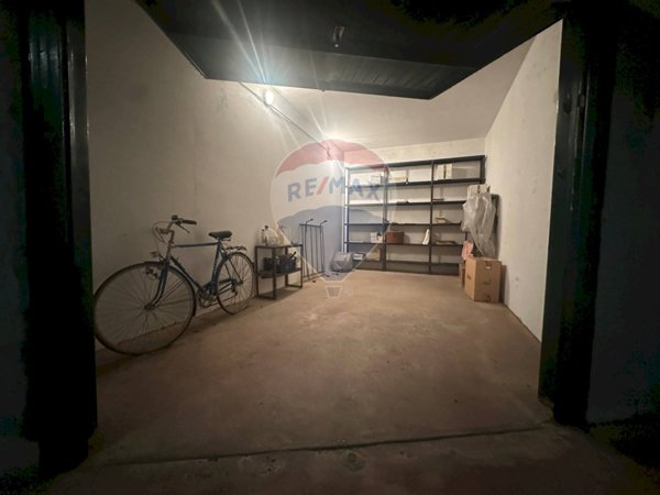 locale di sgombero in vendita a Savona