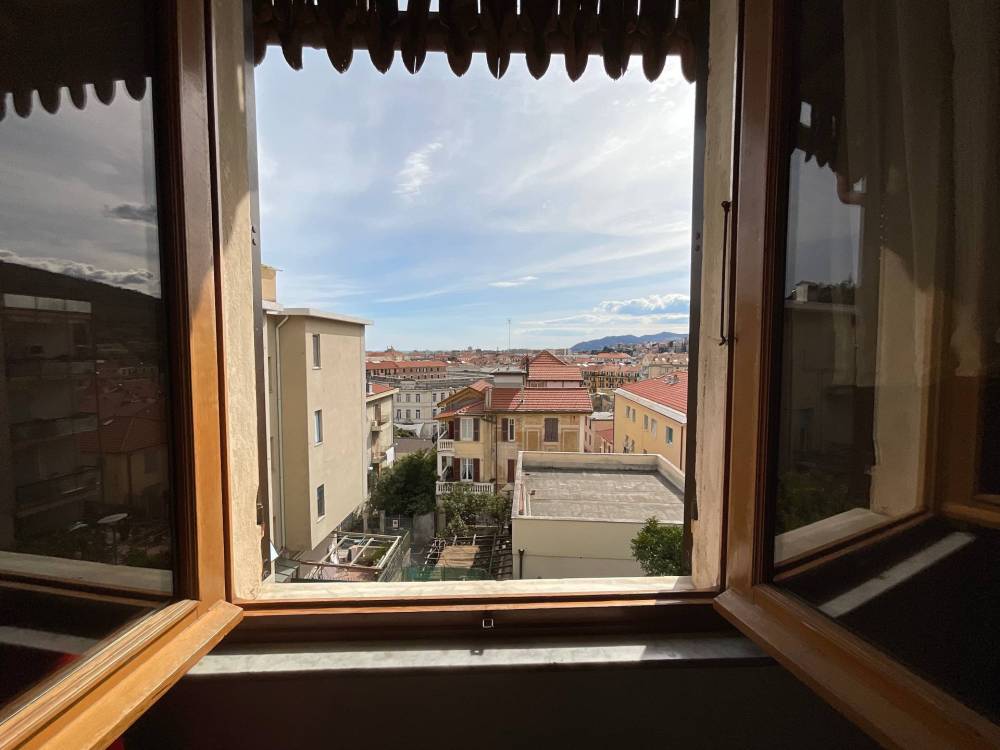 casa indipendente in vendita a Savona in zona Centro Storico