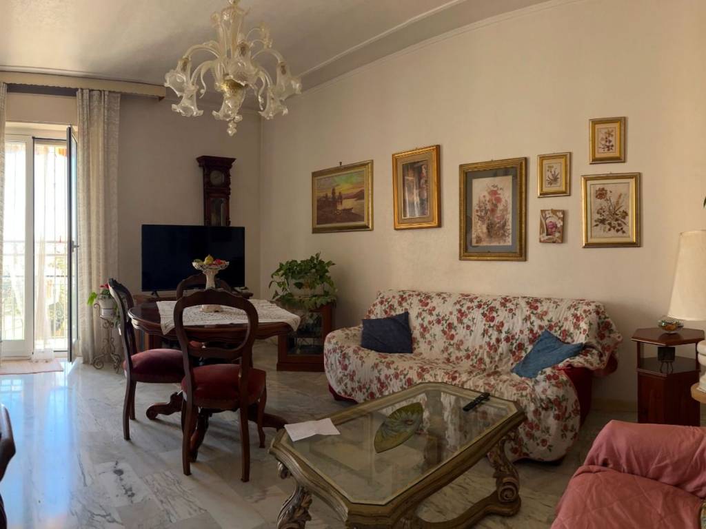 appartamento in vendita a Savona