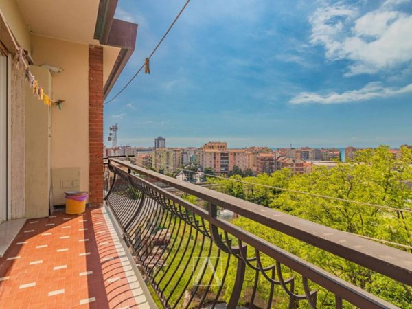 appartamento in vendita a Savona