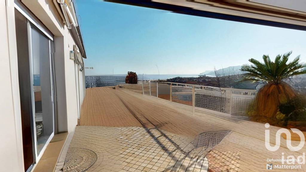 appartamento in vendita a Savona in zona Centro Storico