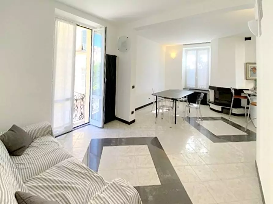appartamento in vendita a Savona in zona Centro Storico