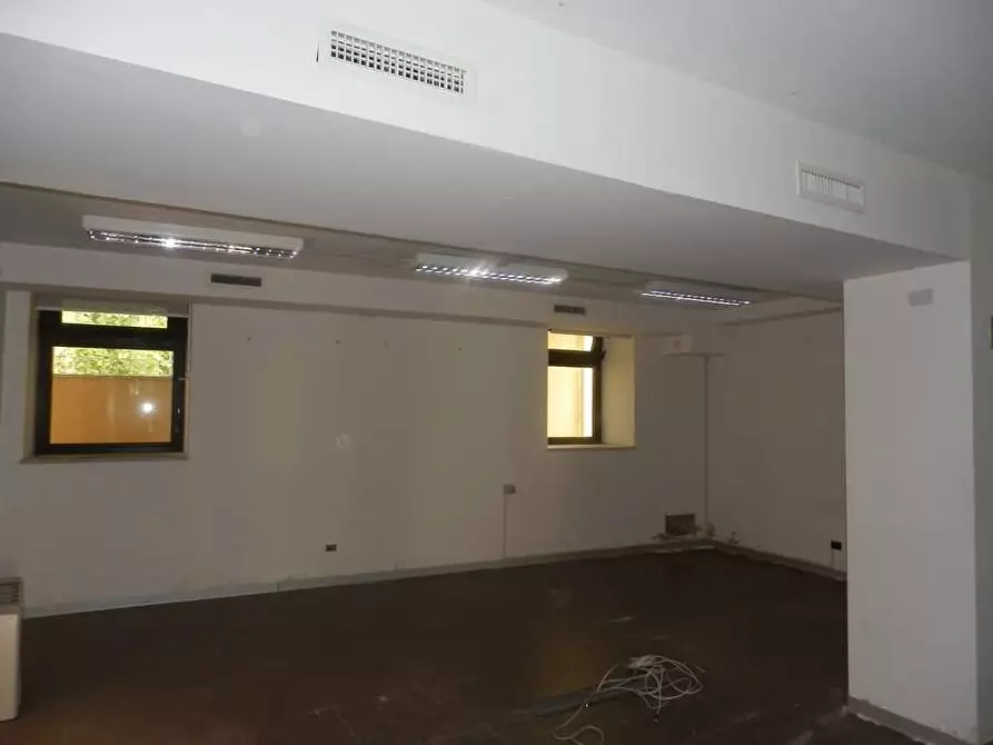 negozio in vendita a Savona