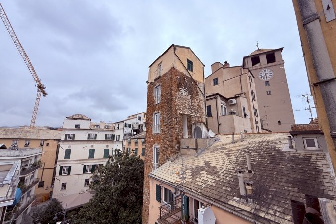 appartamento in vendita a Savona in zona Centro Storico