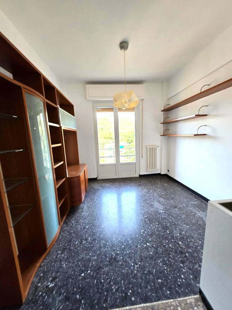 appartamento in vendita a Savona