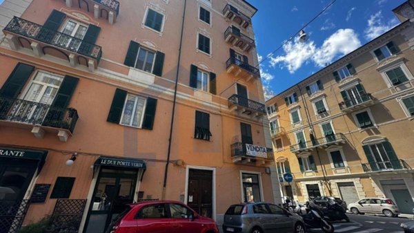 appartamento in vendita a Savona in zona Centro Storico