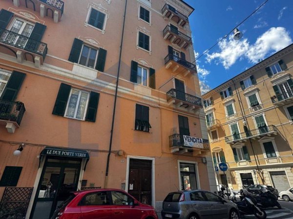 appartamento in vendita a Savona in zona Centro Storico