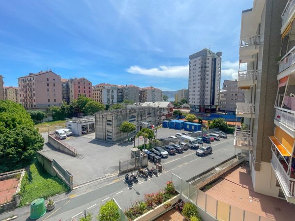 appartamento in vendita a Savona