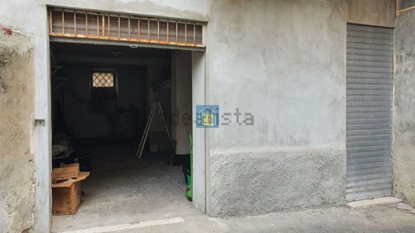 locale di sgombero in vendita a Savona